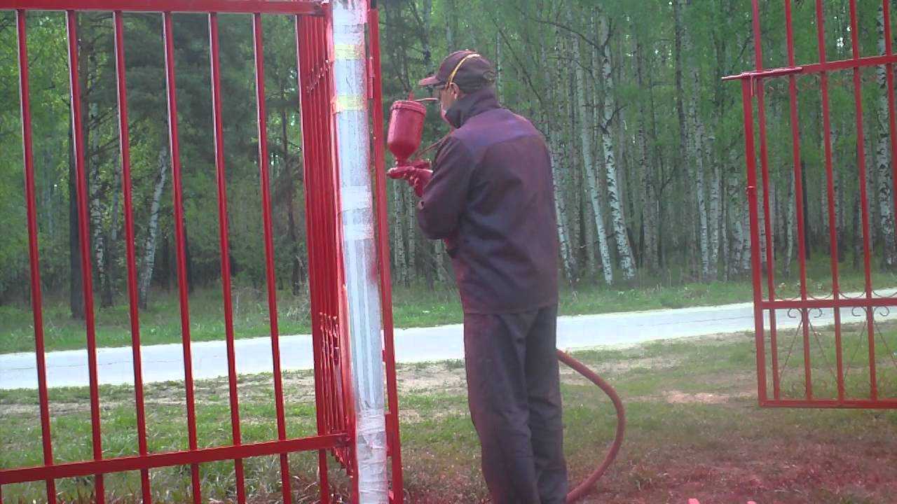 Краска для забора из металла по ржавчине: чем покрасить ржавый железный забор