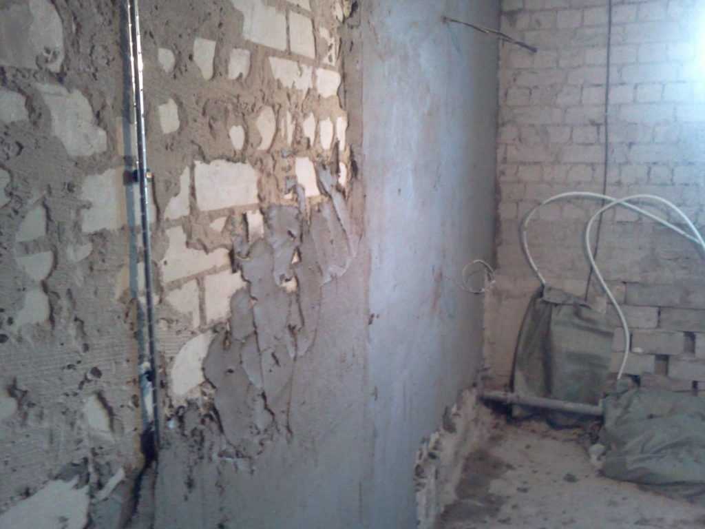 Штукатурные работы. виды, способы штукатурки