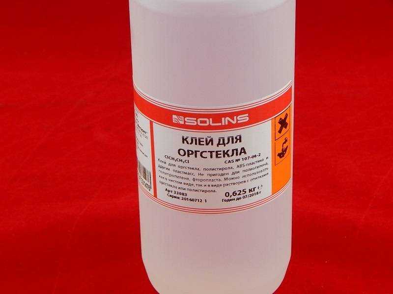 Клей для поликарбоната — чем клеить сотовые и монолитные поликарбонатные листы?